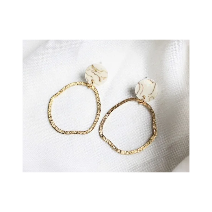 Boucles d'oreilles Britt marbré blanc - E048